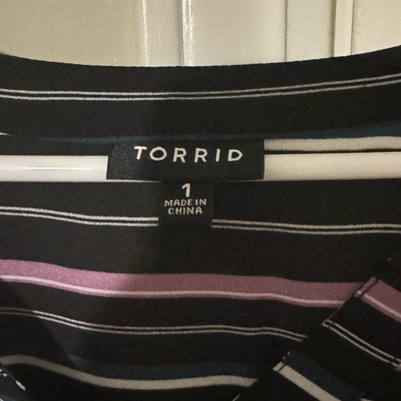 Torrid Lexie Georgette Tunic Tank - Picture 4 of 4